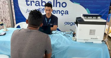 ”É uma ação importante para a população”, afirma morador sobre atendimento itinerante da Águas de Ariquemes no bairro Bela Vista