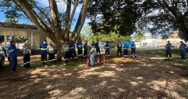Equipes da Aegea Rondônia passam por treinamento de prevenção e combate a princípios de incêndio e segurança no trabalho com inflamáveis