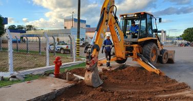 Jaru recebe novo hidrante para reforçar segurança e apoiar operação do sistema de abastecimento