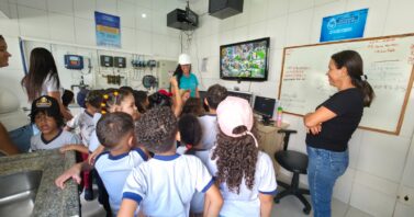 Águas de Ariquemes transforma aprendizado sobre água em experiência prática para alunos